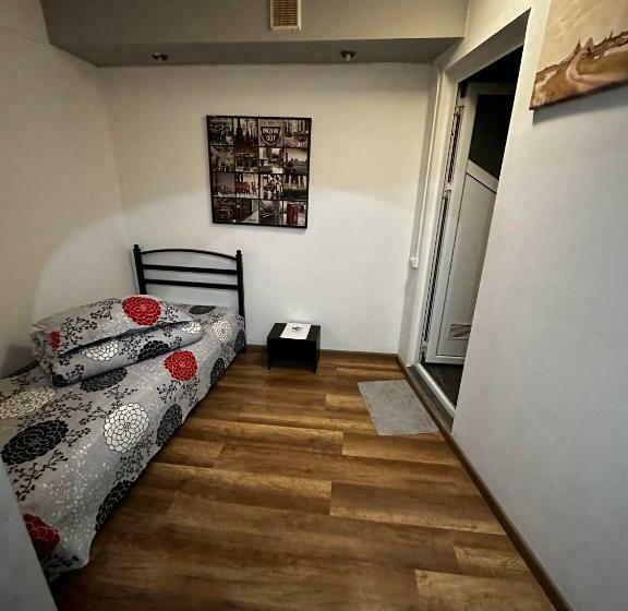 スタンダードトリプルルーム, Casa Bucovineană