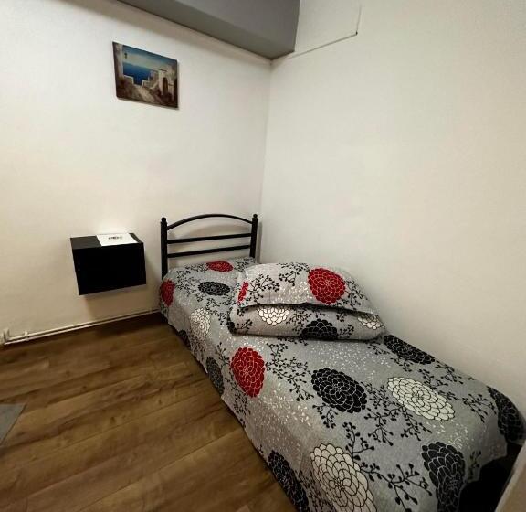 コンフォートトリプルルーム, Casa Bucovineană