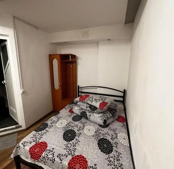 اتاق استاندارد چهار تخته, Casa Bucovineană
