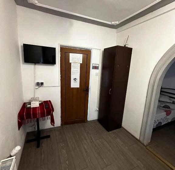 スタンダードトリプルルーム, Casa Bucovineană