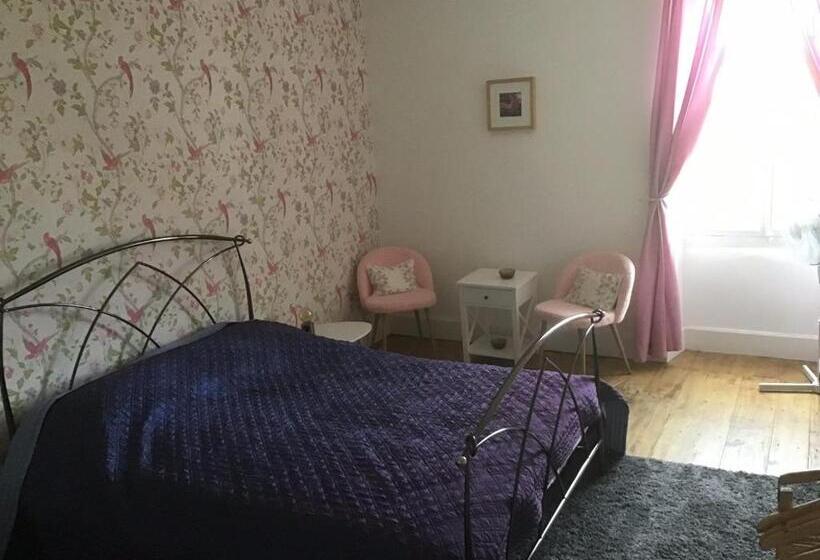 디럭스 룸, Au Plech