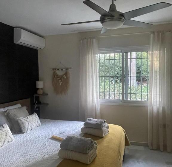 스탠다드 룸 킹사이즈 침대, Casa Flora Mijas Costa Andalusië