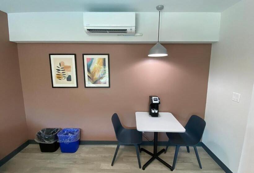 キングサイズベッドのスタンダードルーム, Rolo Beach