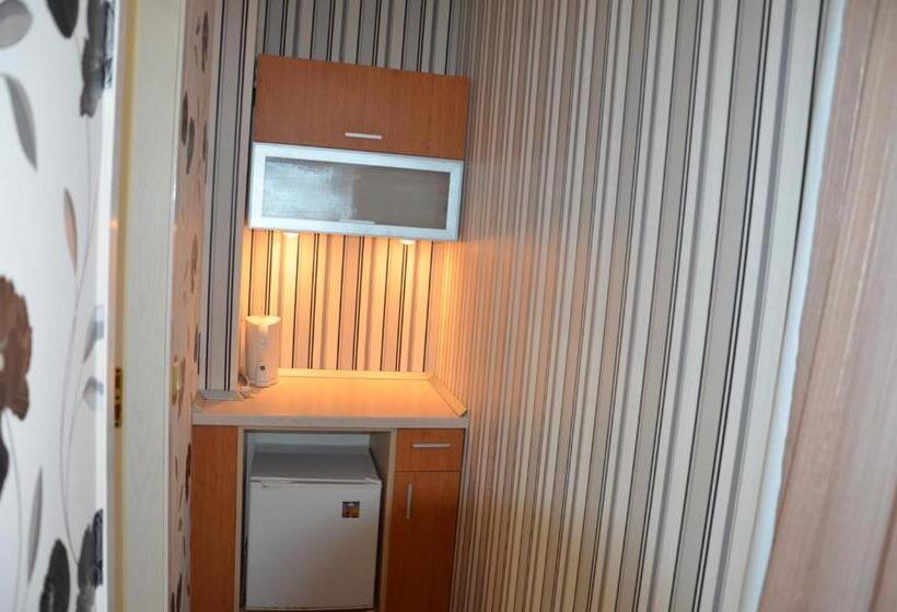 Номер Deluxe Вид на Море с Балконом, Sania