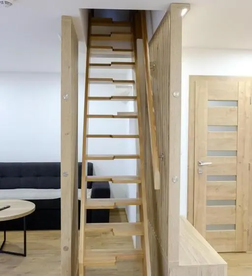 ドゥプレックスルーム, Apartmány Valča