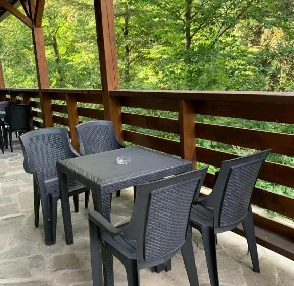 １ベッドルームアパートメント, Apartmány Valča