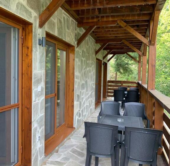 バルコニー付き１ベッドルームアパートメント, Apartmány Valča