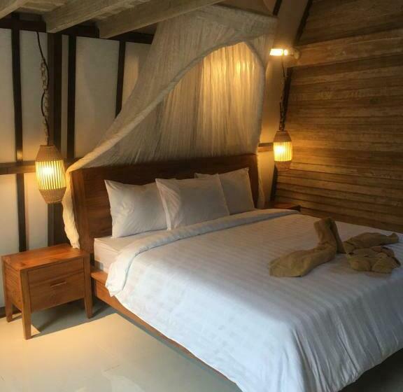 بنجلو عائلى, Coco Bale