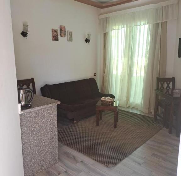 استودیوی لوکس, Diamond Dahab House