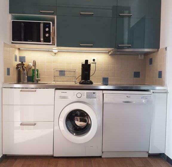 Apartament 1 Dormitor cu Priveliște către Mare, Hyères Parc  Vue Mer Méditterannée