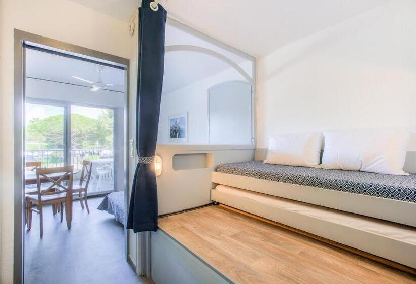 Studio Standard cu Priveliște către Mare, Hyères Parc  Vue Mer Méditterannée