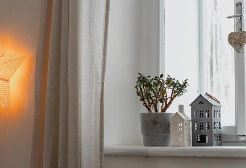 Апартаменты 1 Спальня, Stará škola Hedeč