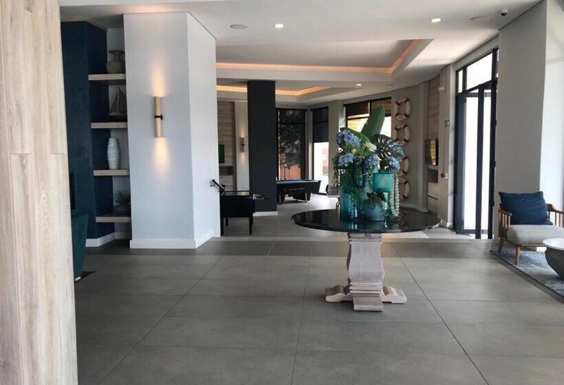 Апартаменты 2 Спальни, The Blyde Crystal Lagoon Riverwalk Estate