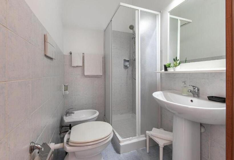 غرفة إقتصادية, B&b Della Stazione