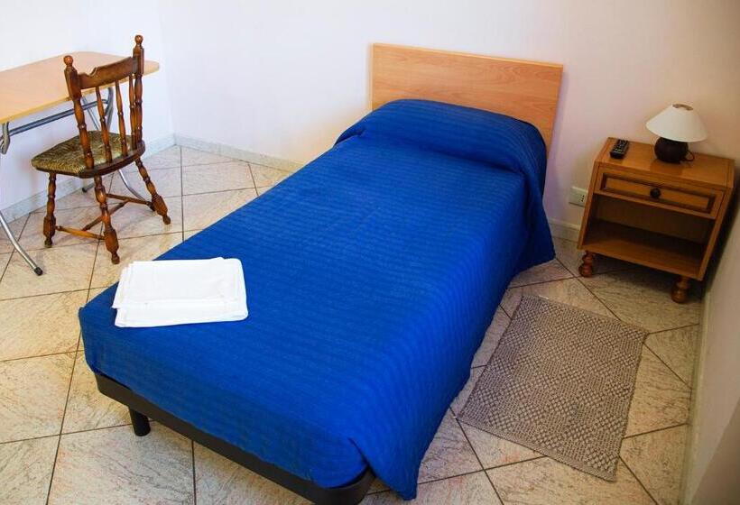 اتاق استاندارد یک نفره, B&b Il Filo Di Arianna