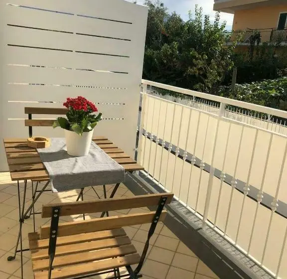 Comfort Kolmen Hengen Huone, B&b Le Due Rose