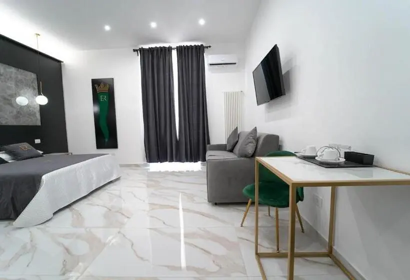 سوییت جونیور با بالکن, élite Rooms