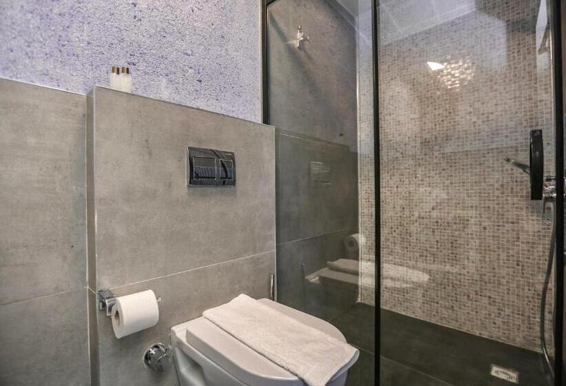 غرفة قياسية, Stonehillkaş