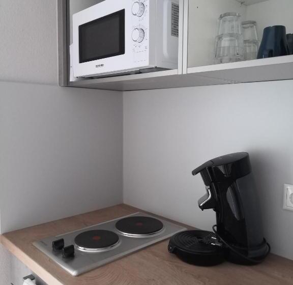 标准单人间, Motel Q Das Kleine Stadt