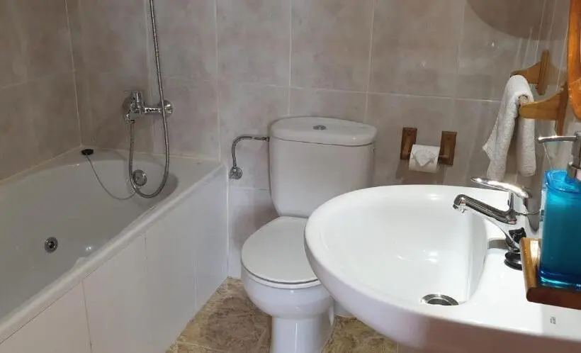 Standard Kolmen Hengen Huone, Hospedaje Vistamar