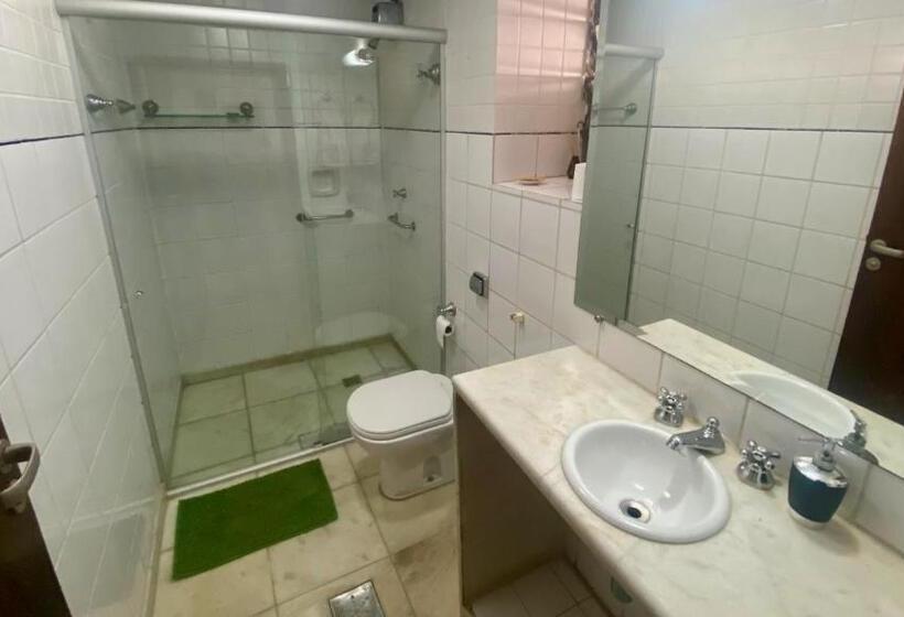 سوییت, Vila Santê