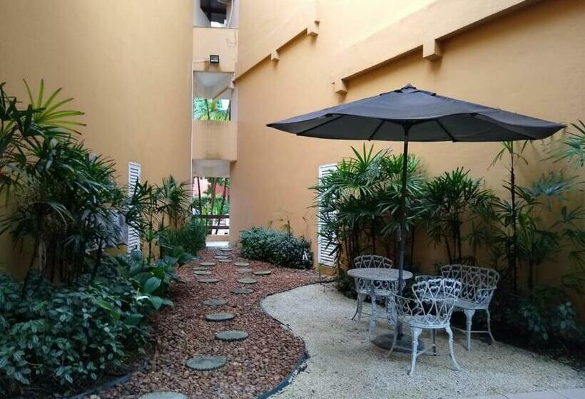 정원 전망 4인용 스탠다드 룸, Riviera De São Lourenço   Flat Amarilis