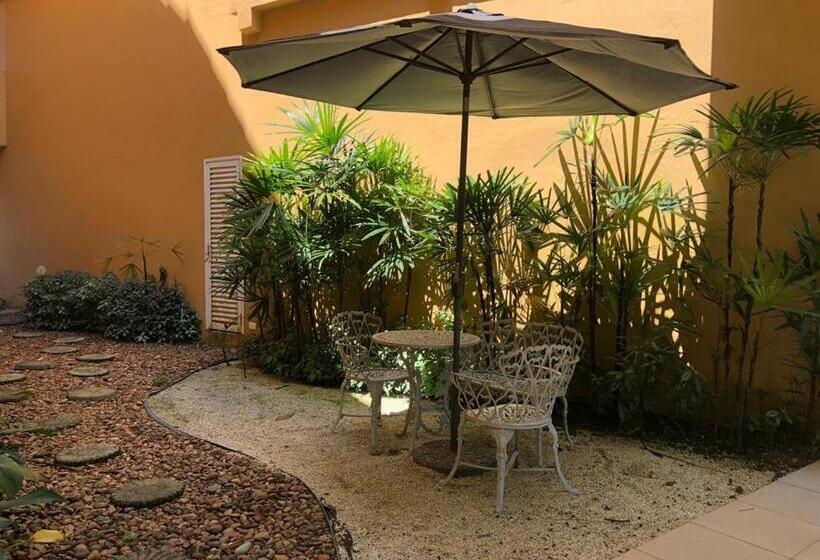 정원 전망 4인용 스탠다드 룸, Riviera De São Lourenço   Flat Amarilis