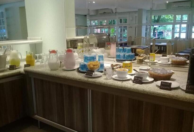 정원 전망 4인용 스탠다드 룸, Riviera De São Lourenço   Flat Amarilis