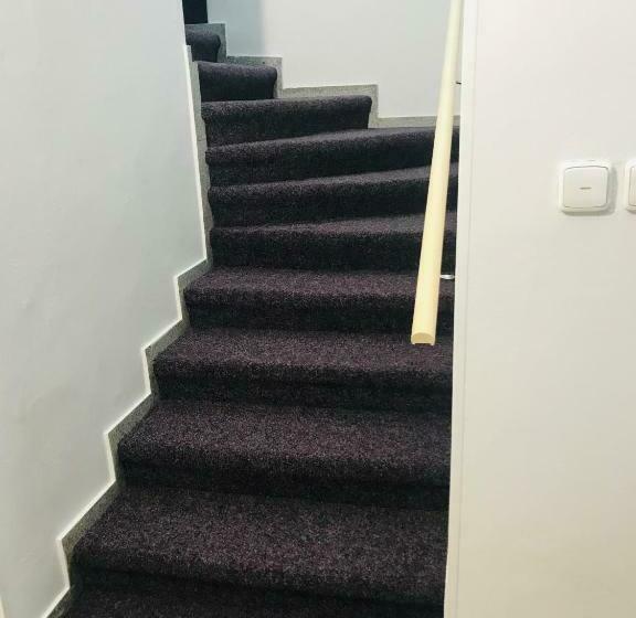 デラックストリプルルーム, Sunshine Pension