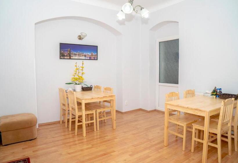 デラックスファミリールーム, Sunshine Pension