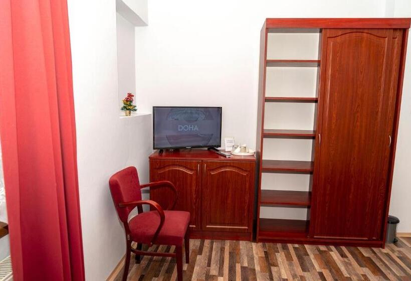 デラックスルーム, Sunshine Pension