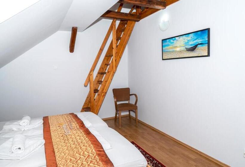 デラックスファミリールーム, Sunshine Pension