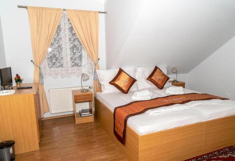 スタンダードトリプルルーム, Sunshine Pension