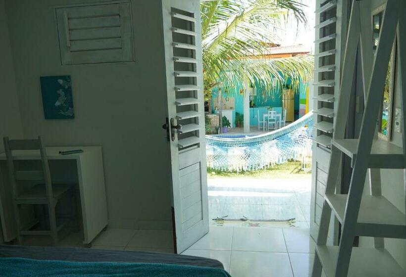 سوییت لوکس, Vila Da Sereia Hostel E Pousada