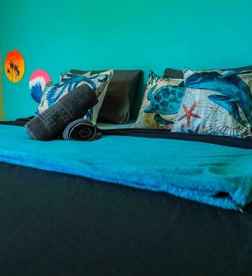 سوییت لوکس, Vila Da Sereia Hostel E Pousada