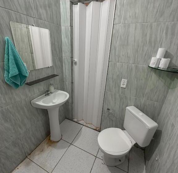 اتاق استاندارد سه تخته با بالکن, Vila Da Sereia Hostel E Pousada