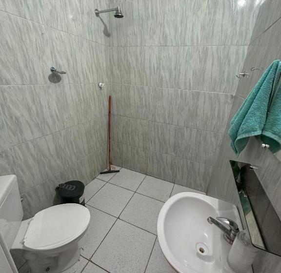 اتاق استاندارد سه تخته با بالکن, Vila Da Sereia Hostel E Pousada