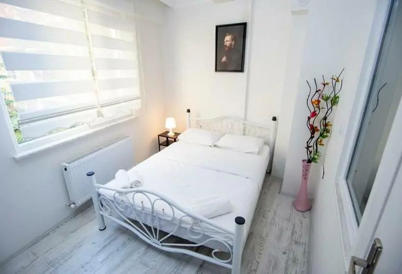 Huoneisto 2 Makuuhuonetta, Arney Suites