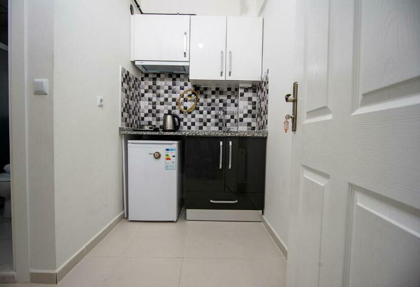 침실 2개 아파트, Arney Suites