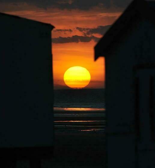 غرفة قياسية, Au Pied De La Dune