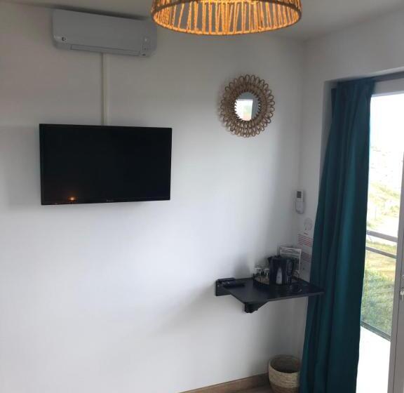 غرفة قياسية, Au Pied De La Dune