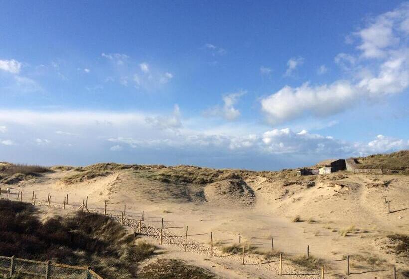 Номер Стандарт, Au Pied De La Dune