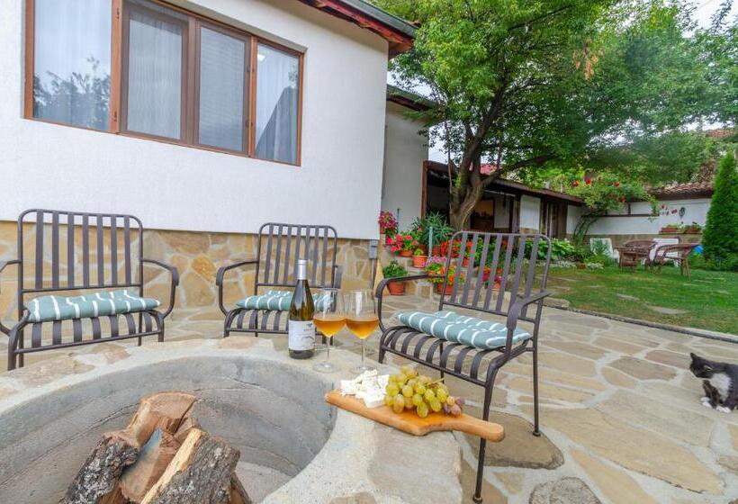 スタンダードトリプルルーム, къща за гости виктория