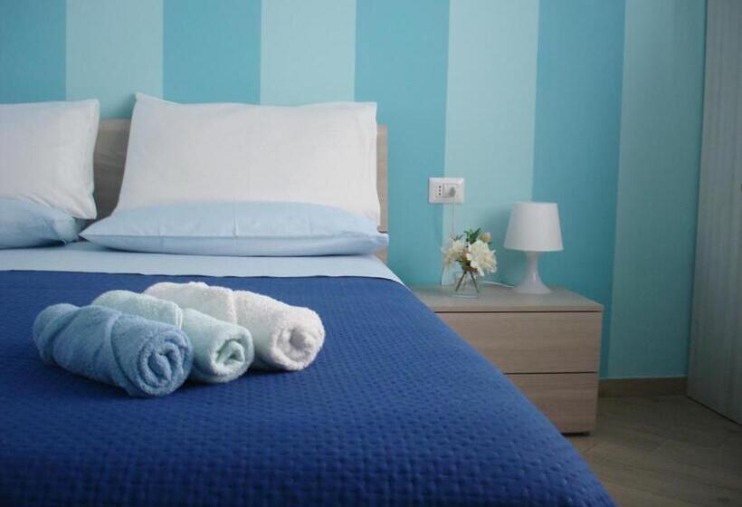 اتاق سه نفره دلوکس با چشمانداز دریا, B&b Margherita