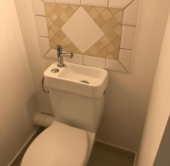 デラックスルーム, Couvent Des Carmes