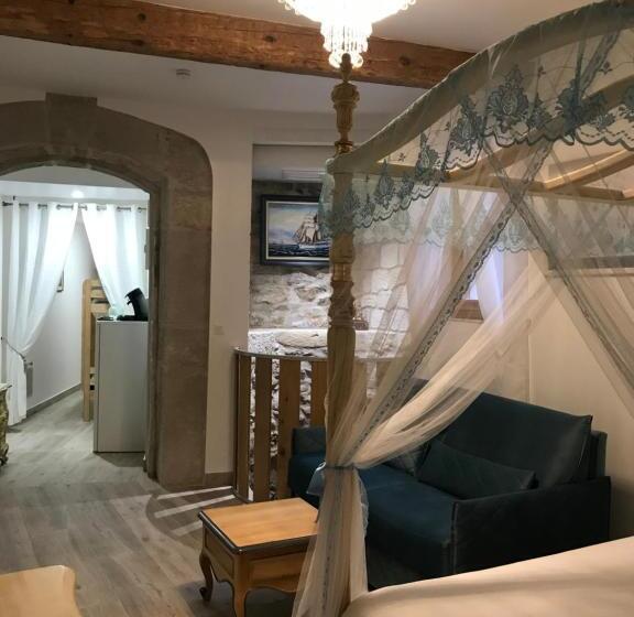 ファミリールーム, Couvent Des Carmes