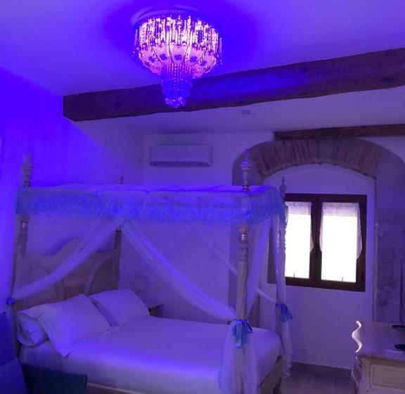 ファミリールーム, Couvent Des Carmes