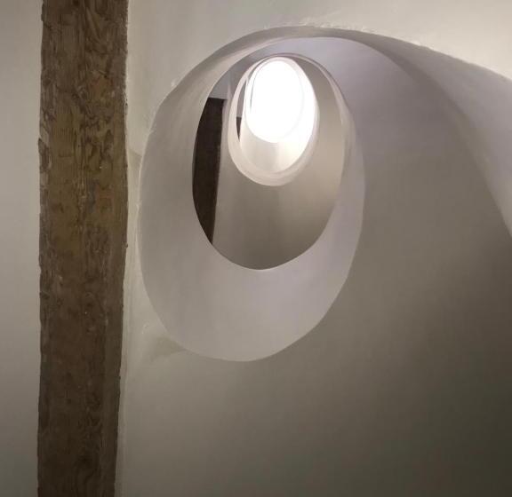 ファミリールーム, Couvent Des Carmes