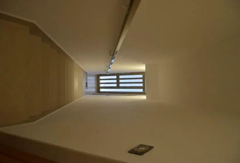 اتاق استاندارد با بالکن, Only Bed