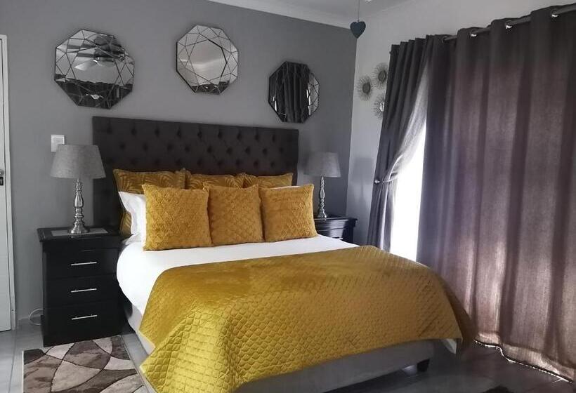 Люкс Повышенной Комфортности, Roxy S Rest Guest House